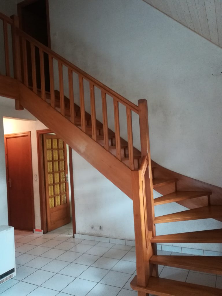 Rénovation Escalier Trinité Surzur - AVANT